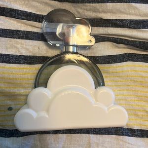 Ariana Grande cloud perfume
